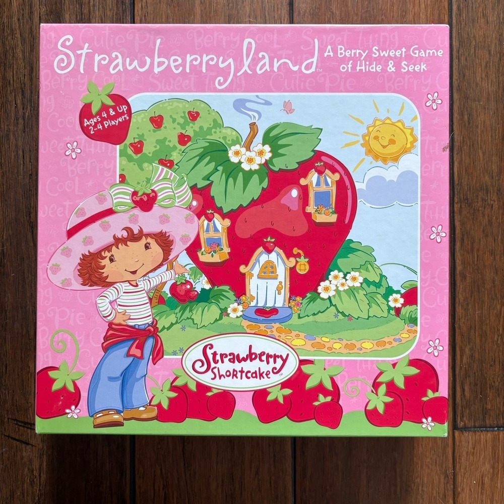 2003 Strawberry Shortcake A Berry Sweet Game Of Hide & Seek Board Game